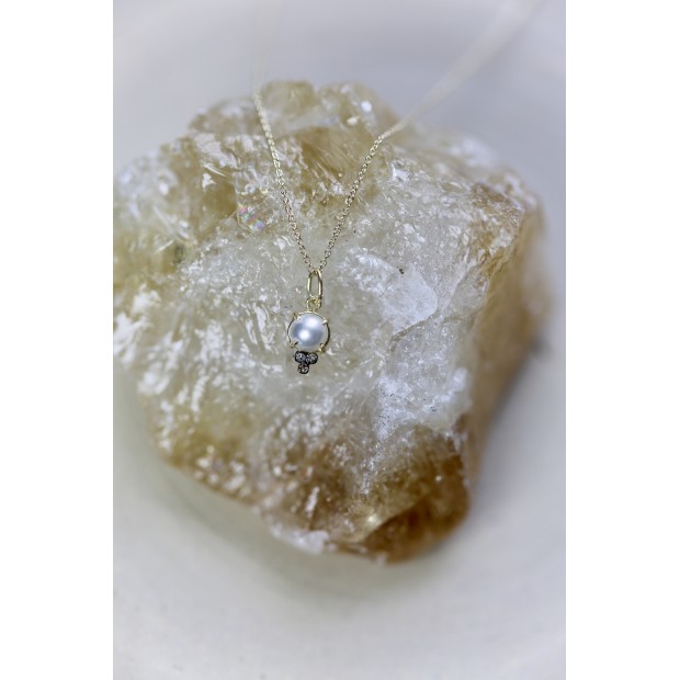 5 Octobre aukso kaklo papuošalas su perlu ir deimantais DODDIE 5 Octobre aukso kaklo papuošalas su perlu ir deimantais DODDIE